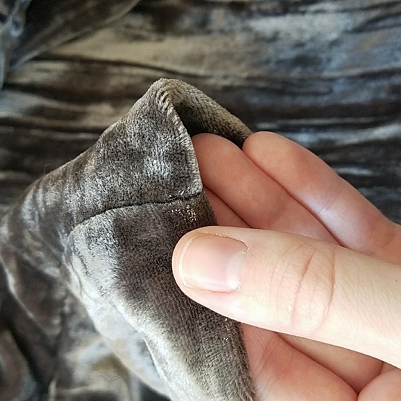 Velvet H&M Blazer - Picture 9 of 15